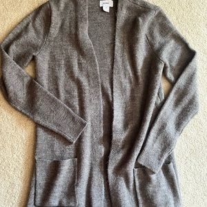 Old navy women’s cardigan sweater